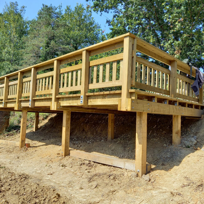 Ponton en bois de 9x4 m