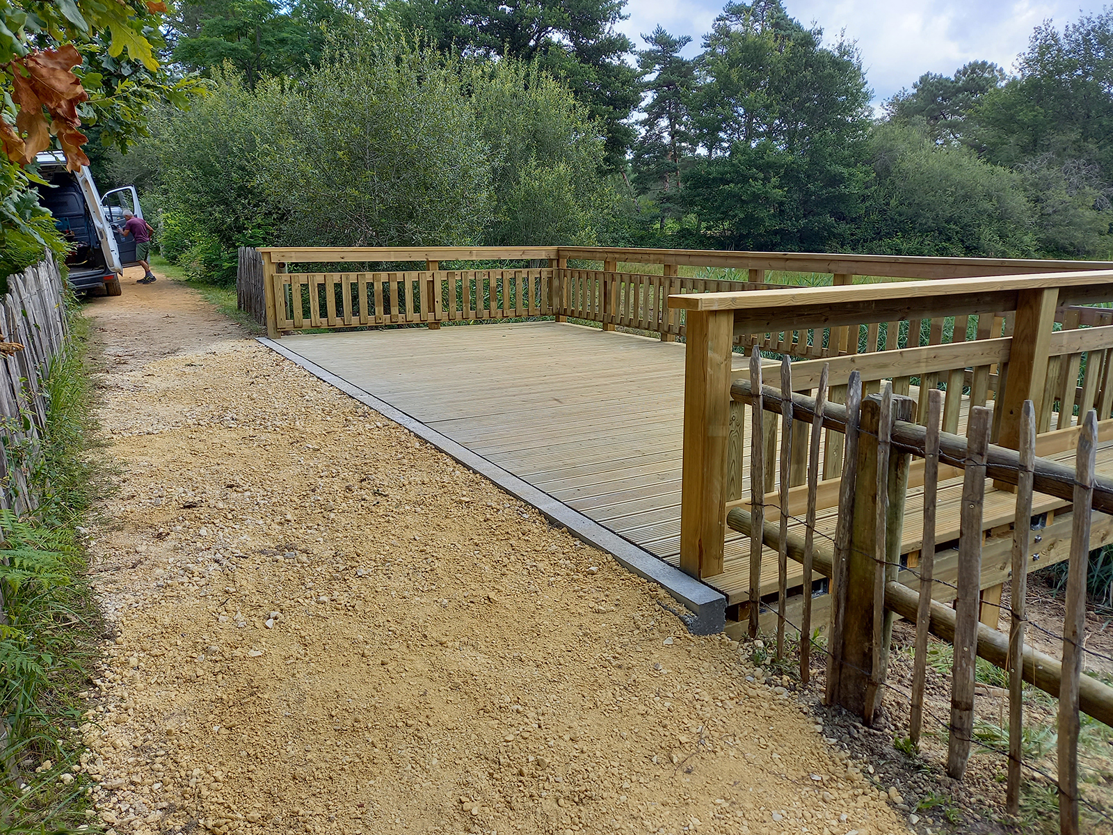 Ponton en bois de 9x4 m